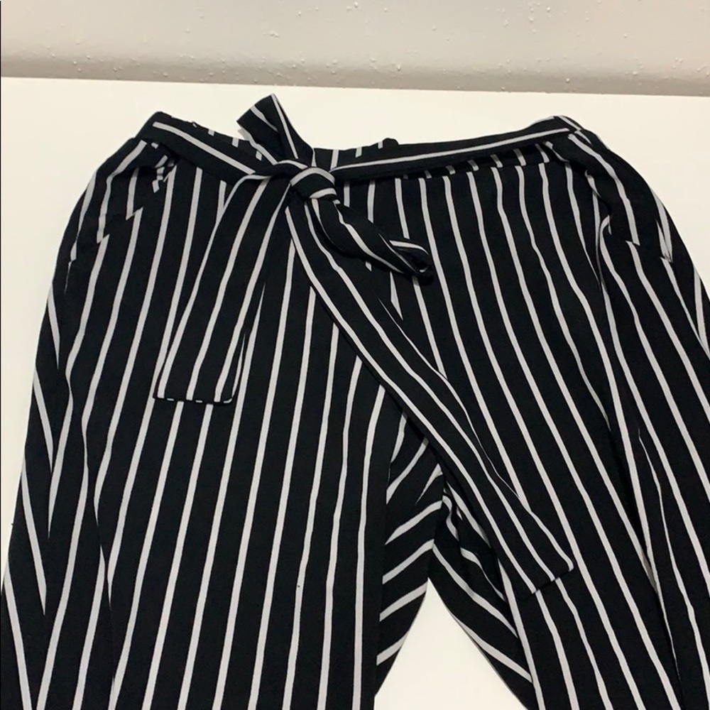 Stripped black pants